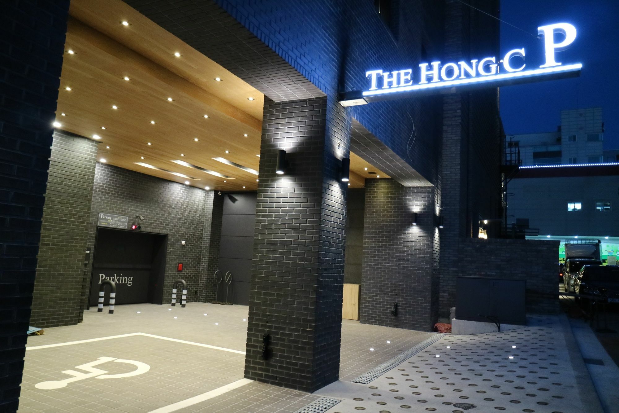 The Hong C Hotel Κανγκούνγκ Εξωτερικό φωτογραφία